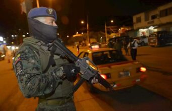 ecuador_estado_de_excepcion_policia_militares